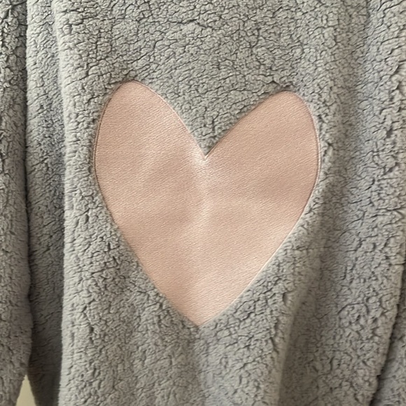 (NWT) Jill Martin Women’s Cozy Classic Lounger In Chateau Grey W/ Heart, XS/S - Picture 12 of 17